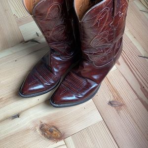 Lucchese Vintage Men's Black Cherry
